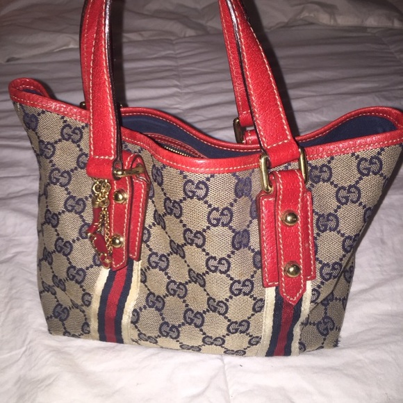 Gucci Gucci pre ❤️loved great condition !!!'