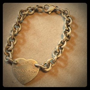 Tiffany & Co. Sterling silver heart bracelet