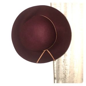 Burgundy style hat