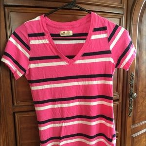 Hollister tee