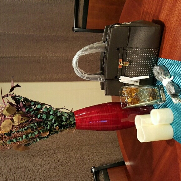 New  handbag