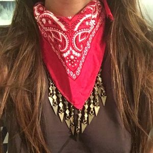 VANESSA MOONEY SPIKE RED BANDANA
