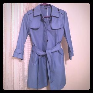 Trench style rain/wind jacket