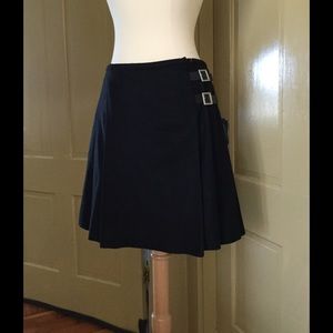🍀 Banana Rep size 0 Wrap Skirt