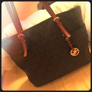 MICHAEL Michael Kors Jet Set Travel Top Zip Tote