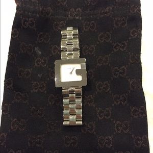 Gucci square "Gshape" watch