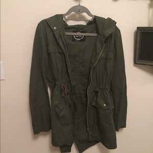 Love tree green jacket