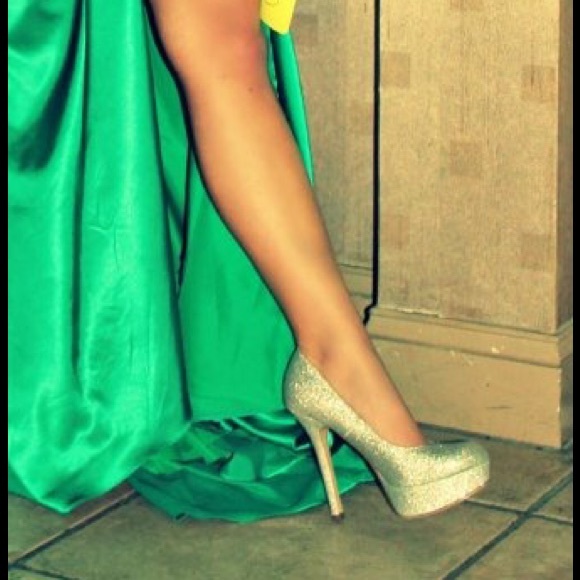 Glitter platform heels. Worn only on stage. - Picture 2 of 3