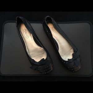 Talbots flats with a bow