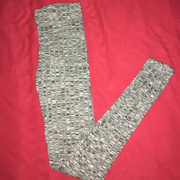 LA Heart Leggings - Picture 1 of 3