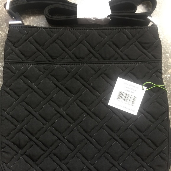 NWT Vera Bradley triple zip hipster classic black