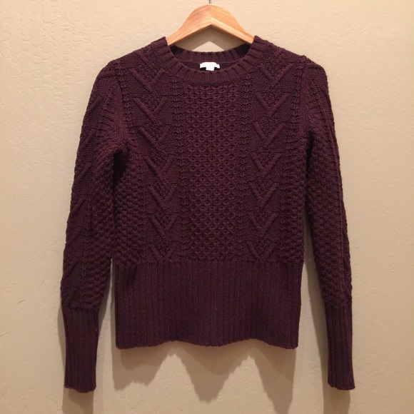 gap burgundy sweater