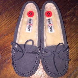 Minnetonka size 6. Brand new.