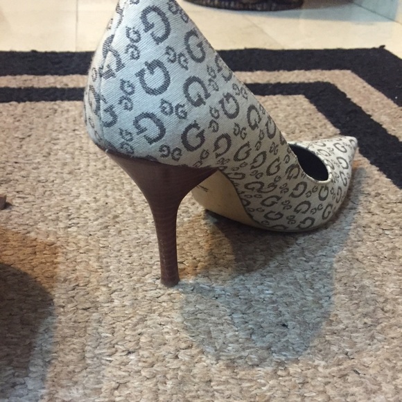 Shoes - Picture 3 of 3