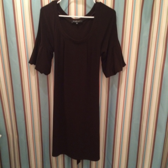 Brown dress - Picture 3 of 4