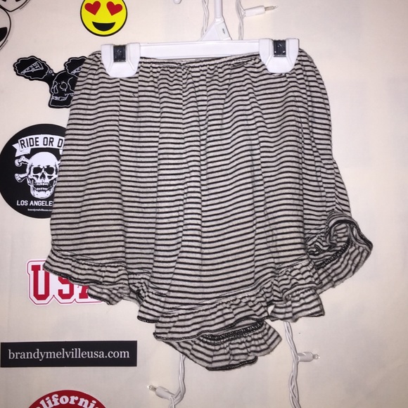 Brandy Melville vodi shorts