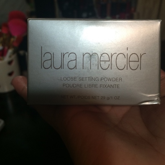 Laura mercier setting powder