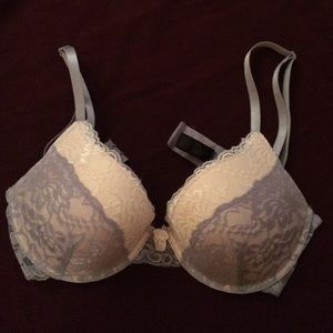 Lacy Push-up Bra