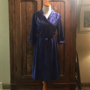 Belted Vintage 70's Dress Belted Vintage 70's Dress