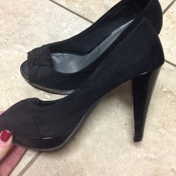 SOLD - Picture 3 of 3