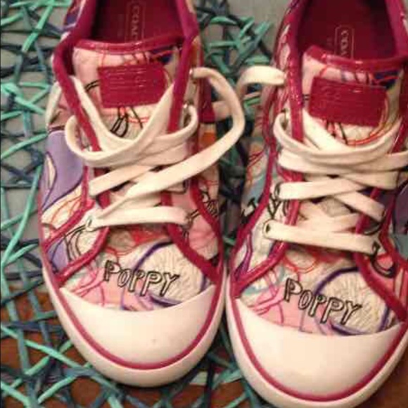 💕SOLD💕AUTHENTIC COACH SNEAKERS SIZE 9