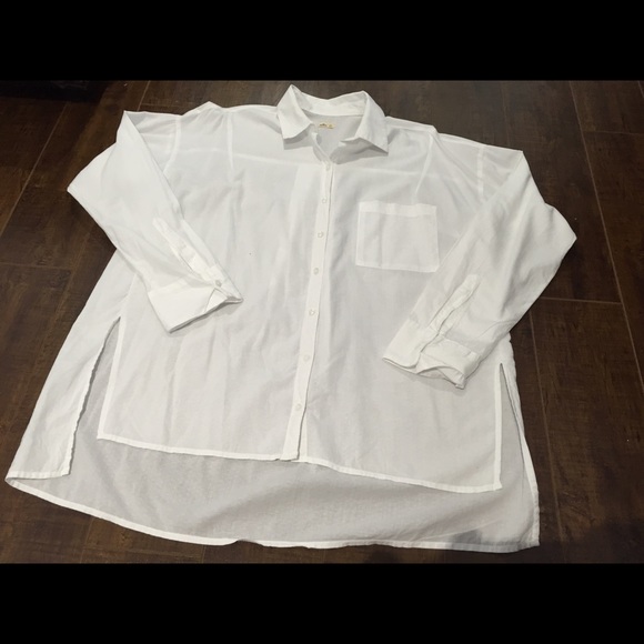 White Hollister blouse!