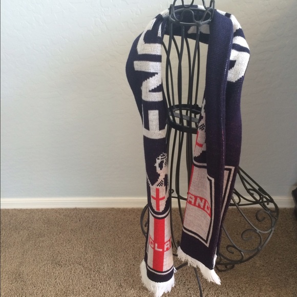 England Scarf