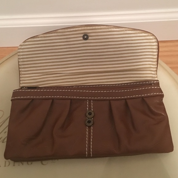 Floral wallet - Picture 3 of 4