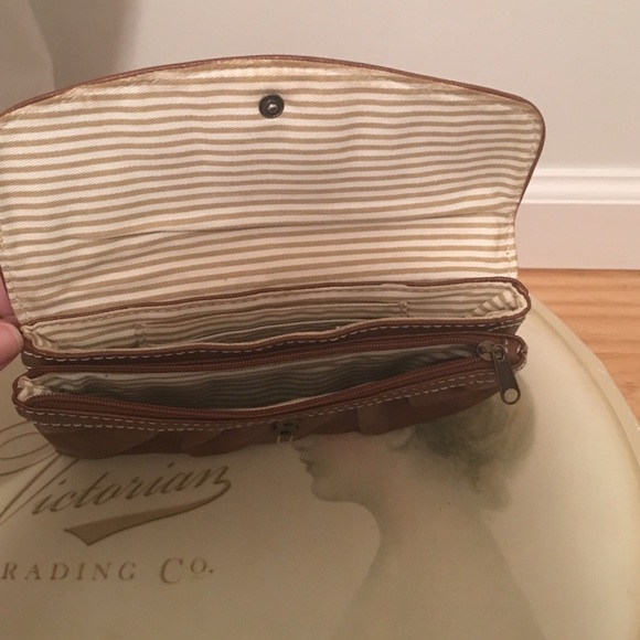 Floral wallet - Picture 4 of 4