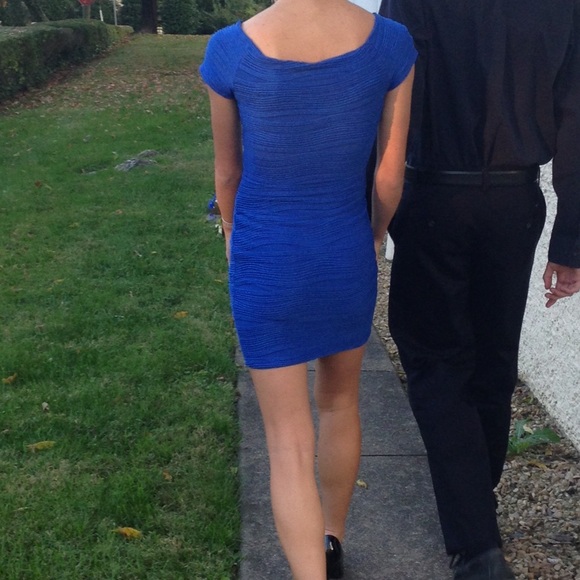 Blue Date/Formal dress! - Picture 2 of 2