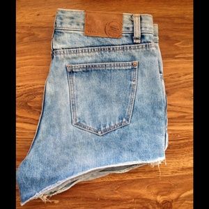 NWOT Zara high waisted jean shorts!