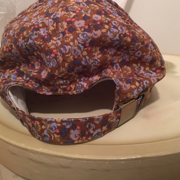 Floral ball cap. - Picture 2 of 3