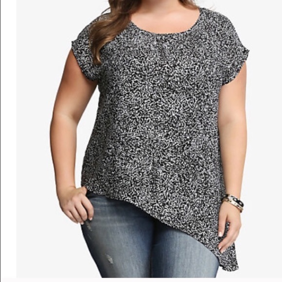 Torrid Abstract Asymmetric Blouse