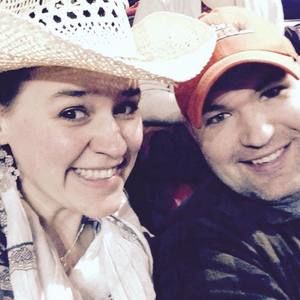 Meet your Posher, Alicia