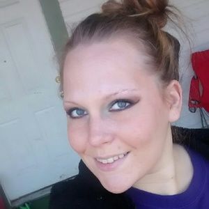 Meet your Posher, Destini