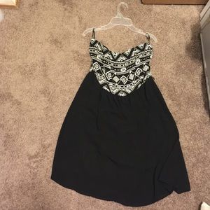 Strapless casual dress