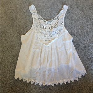 NWT LF Stores Millau White Flower Woven Top