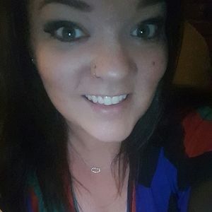 Meet your Posher, Vicky