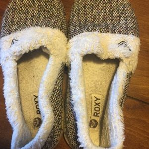 Roxy slippers