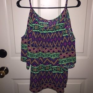Cute printed cold shoulder top!