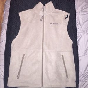 Columbia vest