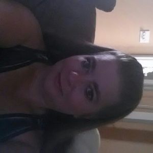 Meet your Posher, Brenda