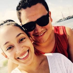 Meet your Posher, Leomaries