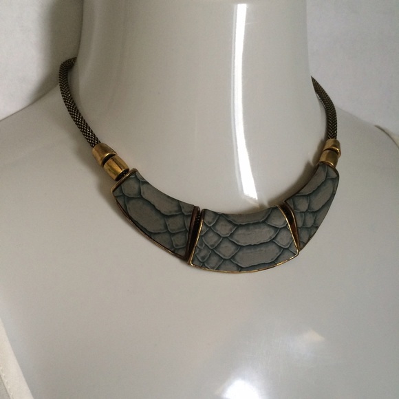 Snake print necklace✨Host Pick✨ - Picture 4 of 4