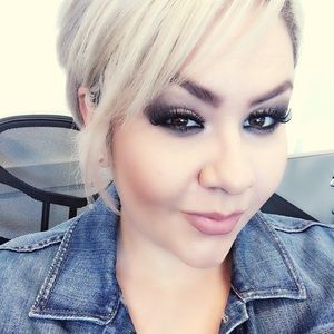 Meet your Posher, Alexa