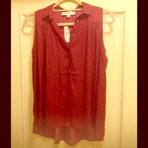 LOFT XS button v-neck pullover top in poly/poly