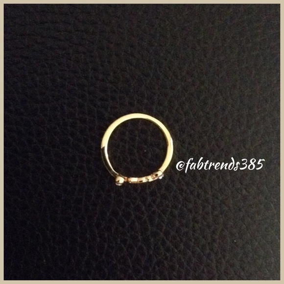 LOVE RING - Picture 2 of 2