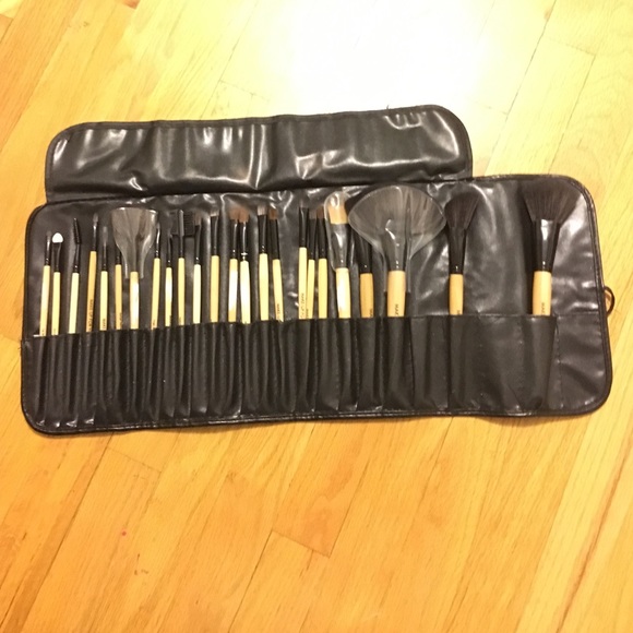 24 brushed with case