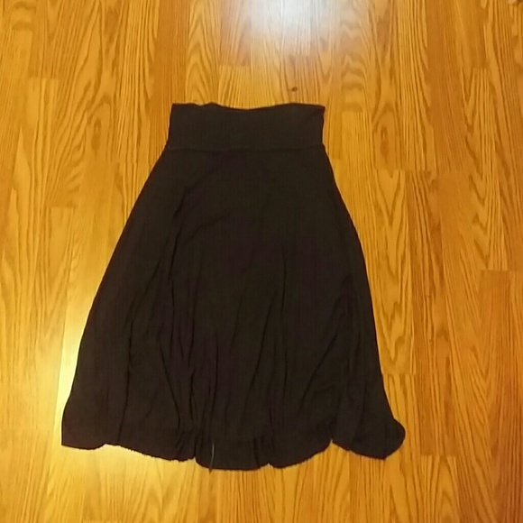 Gray flouncy skirt