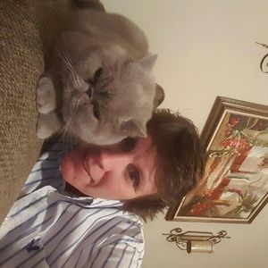 Meet your Posher, Amy